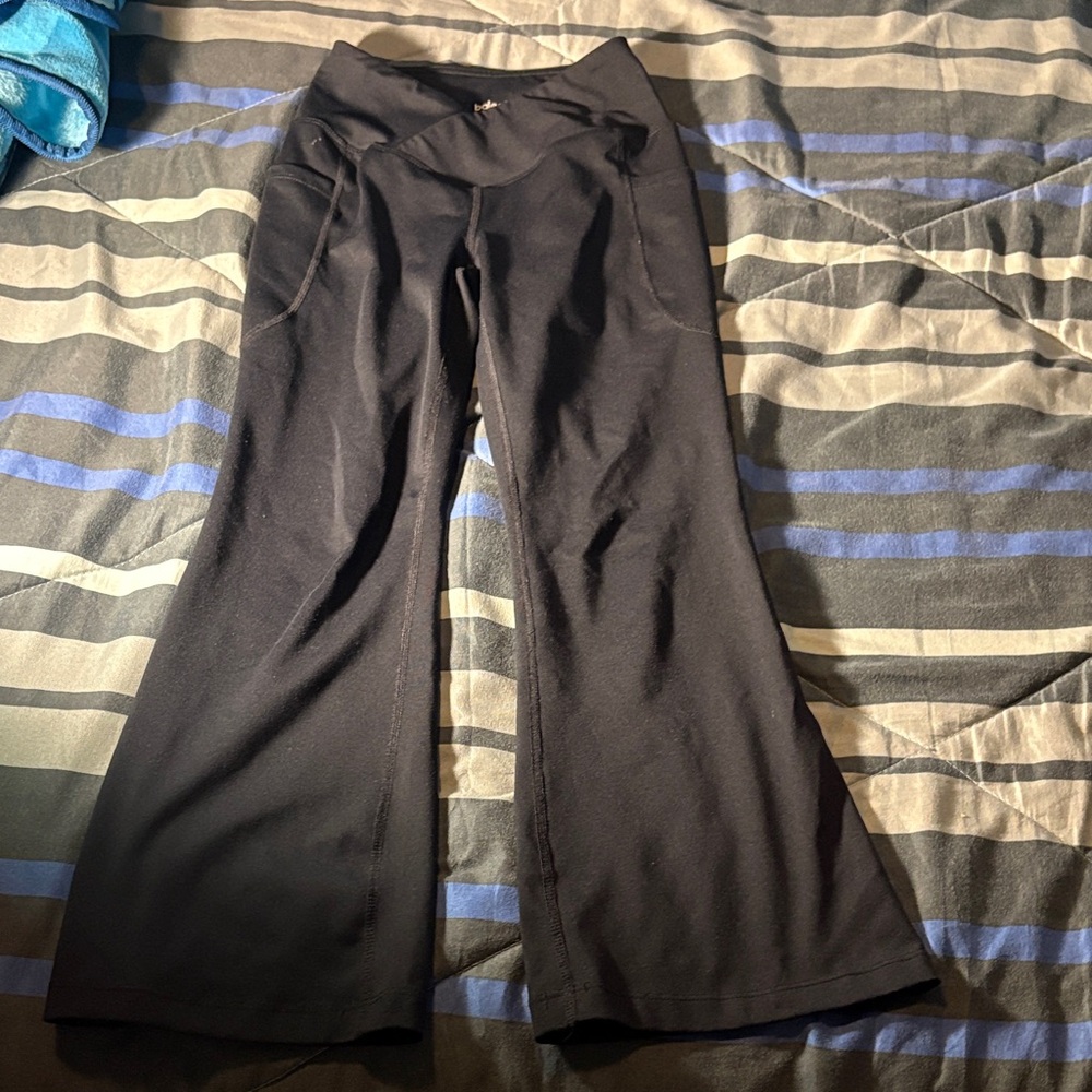 Baleaf Black High-Waisted Yoga Pants